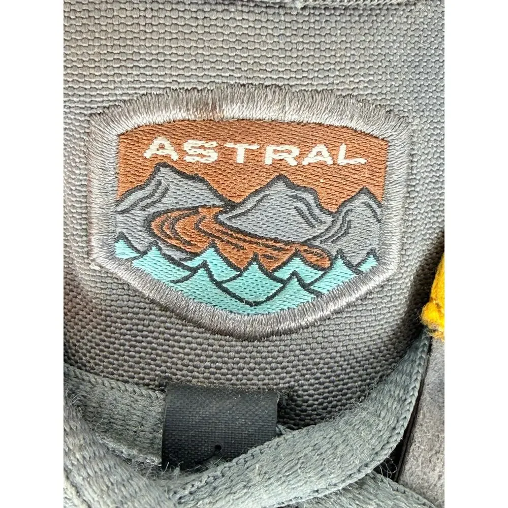 Astral Brewer 2.0 Water Shoes Mens 10 Navy Gray Yellow Minimalist Hiking Boating
